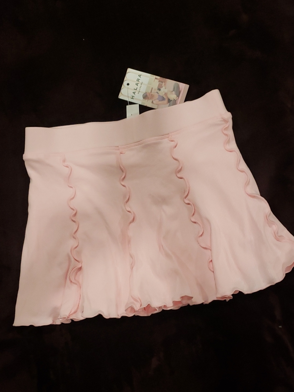 HALARA Light Pink Ribbed Tennis Skirt